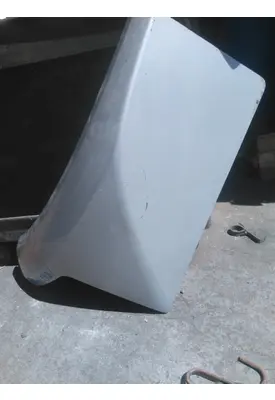 PETERBILT 567 FENDER EXTENSION