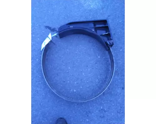 PETERBILT 567 FUEL TANK BRACKET