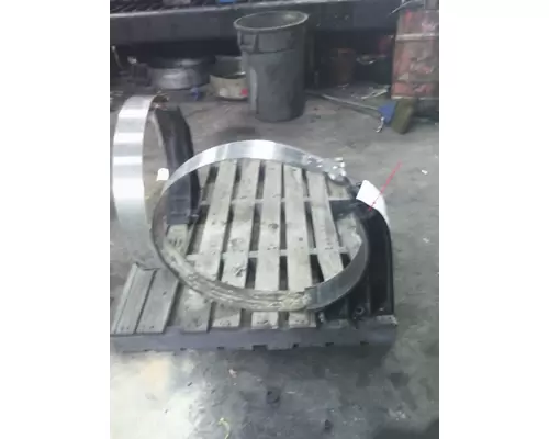 PETERBILT 567 FUEL TANK STRAP
