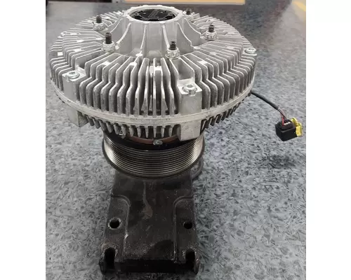 PETERBILT 567 Fan Clutch