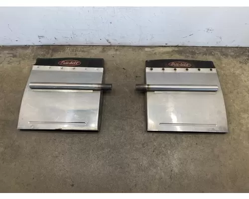 PETERBILT 567 Fender Extension