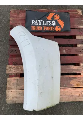 PETERBILT 567 Fender Extension