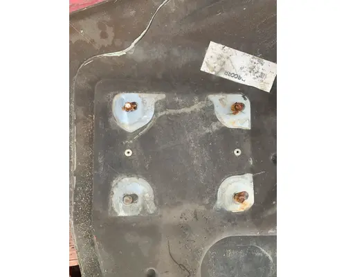 PETERBILT 567 Fender Extension