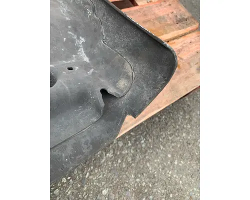 PETERBILT 567 Fender Extension