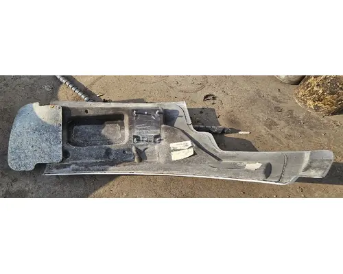 PETERBILT 567 Fender Extension