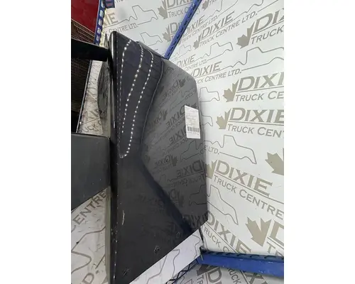 PETERBILT 567 Fender Extension