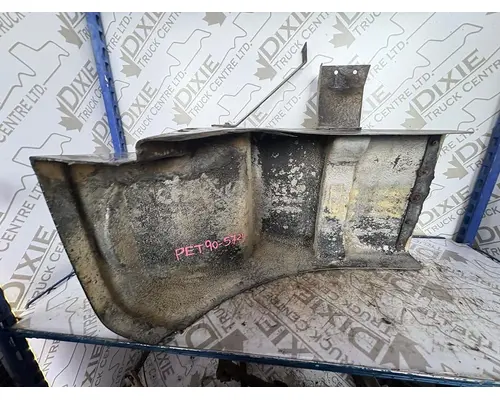 PETERBILT 567 Fender Extension