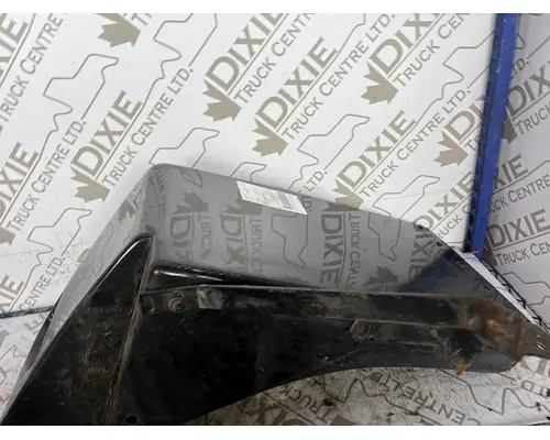 PETERBILT 567 Fender Extension