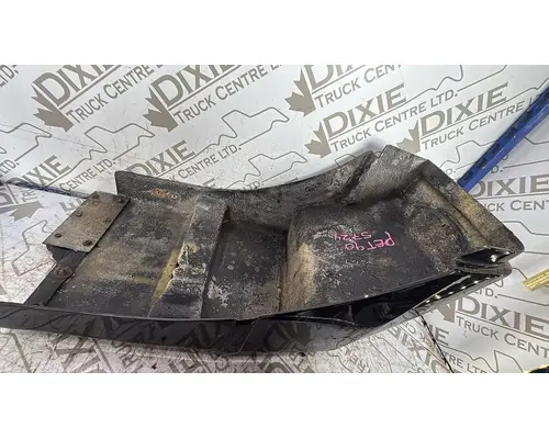 PETERBILT 567 Fender Extension