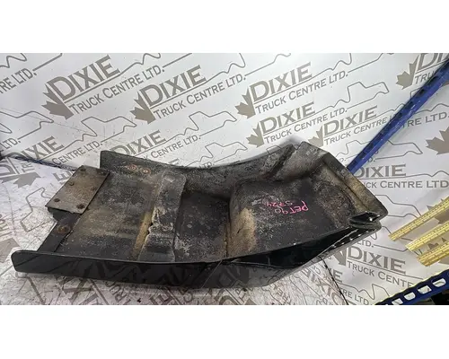 PETERBILT 567 Fender Extension