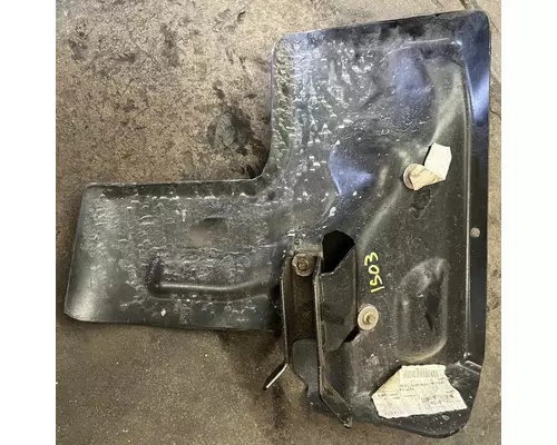 PETERBILT 567 Fender