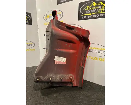 PETERBILT 567 Fender