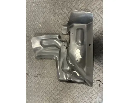 PETERBILT 567 Fender