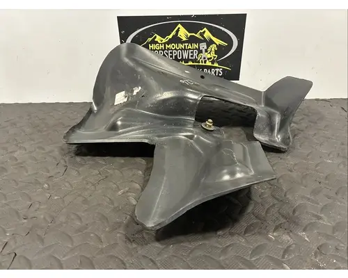 PETERBILT 567 Fender