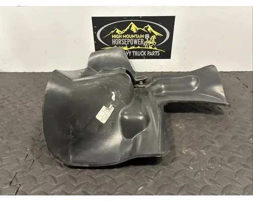 PETERBILT 567 Fender