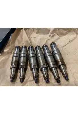 PETERBILT 567 Fuel Injector