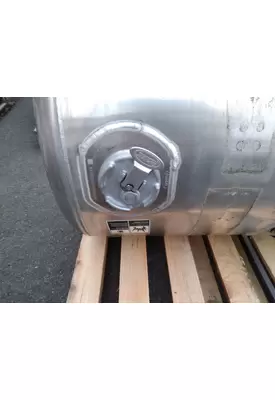 PETERBILT 567 Fuel Tank