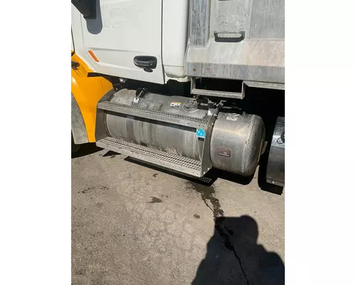 PETERBILT 567 Fuel Tank