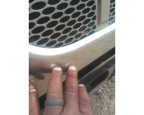 PETERBILT 567 GRILLE