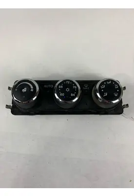 PETERBILT 567 HEATER CONTROL