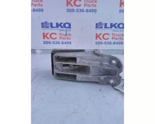 PETERBILT 567 HOOD BRACKET