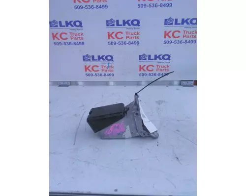 PETERBILT 567 HOOD BRACKET