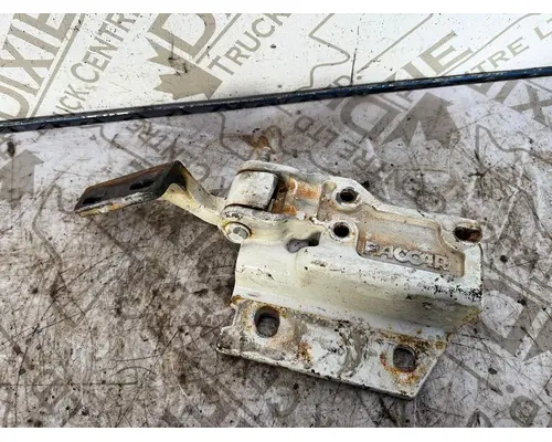 PETERBILT 567 Hood Hinge