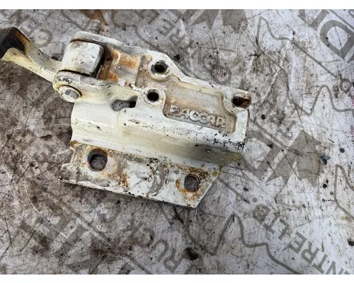 PETERBILT 567 Hood Hinge