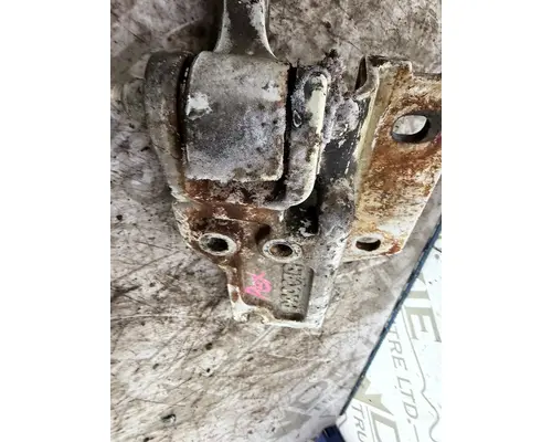 PETERBILT 567 Hood Hinge