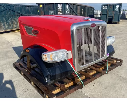PETERBILT 567 Hood