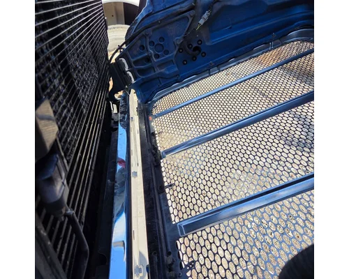 PETERBILT 567 Hood