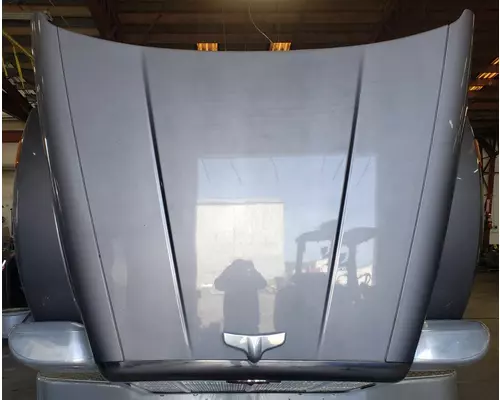 PETERBILT 567 Hood