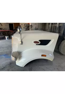 PETERBILT 567 Hood