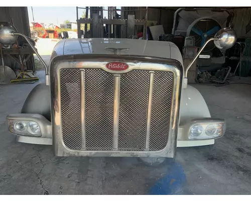 PETERBILT 567 Hood