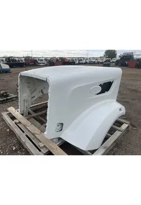 PETERBILT 567 Hood