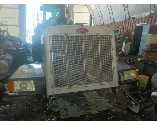 PETERBILT 567 Hood