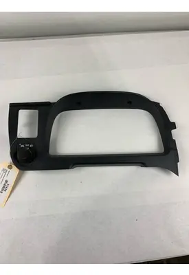 PETERBILT 567 INSTRUMENT CLUSTER