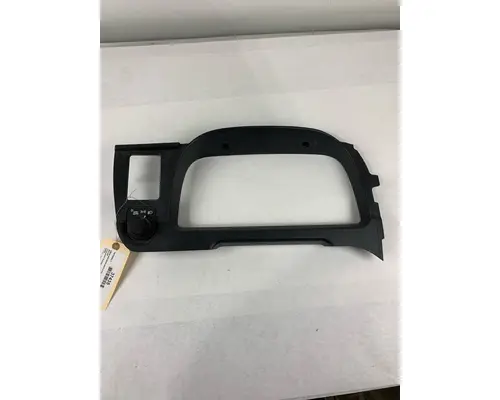 PETERBILT 567 Instrument Cluster