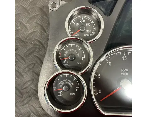 PETERBILT 567 Instrument Cluster