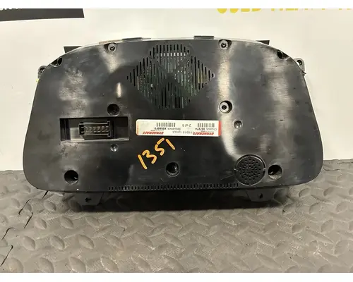 PETERBILT 567 Instrument Cluster