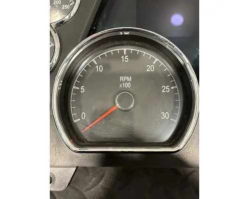 PETERBILT 567 Instrument Cluster