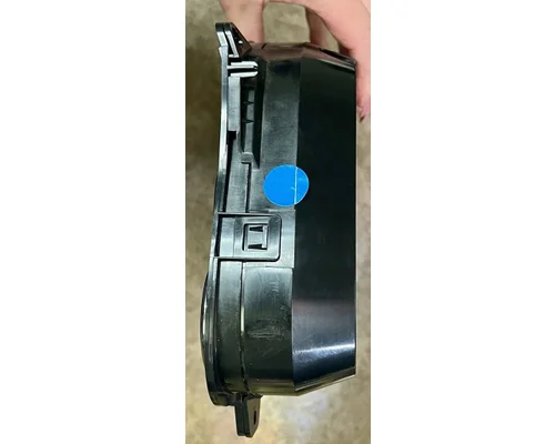 PETERBILT 567 Instrument Cluster
