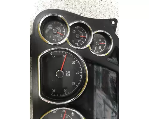 PETERBILT 567 Instrument Cluster