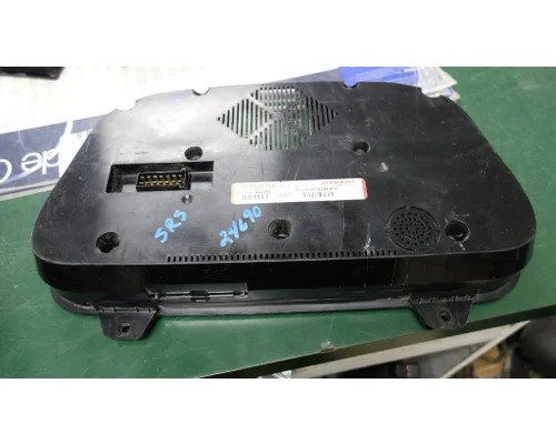 PETERBILT 567 Instrument Cluster