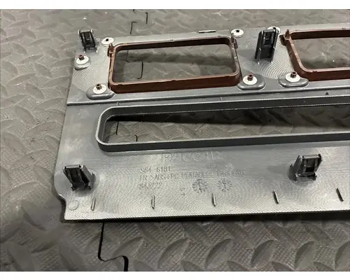 PETERBILT 567 Interior Parts, Misc.