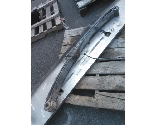 PETERBILT 567 LEAF SPRING, FRONT