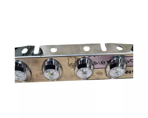 PETERBILT 567 LIGHTING