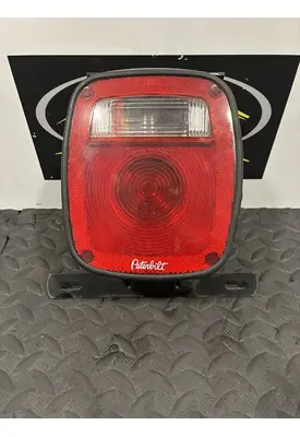 PETERBILT 567 Lamp/ stop/ tail/ turn
