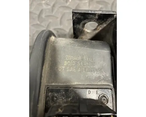 PETERBILT 567 Lamp stop tail turn