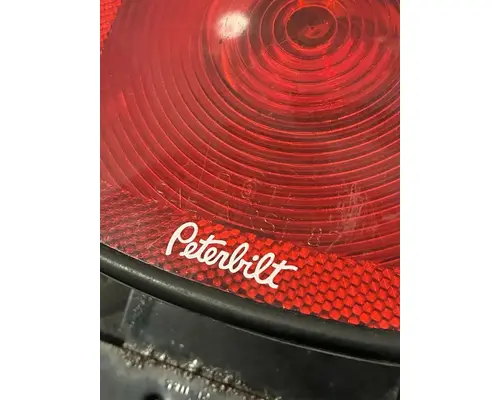PETERBILT 567 Lamp stop tail turn